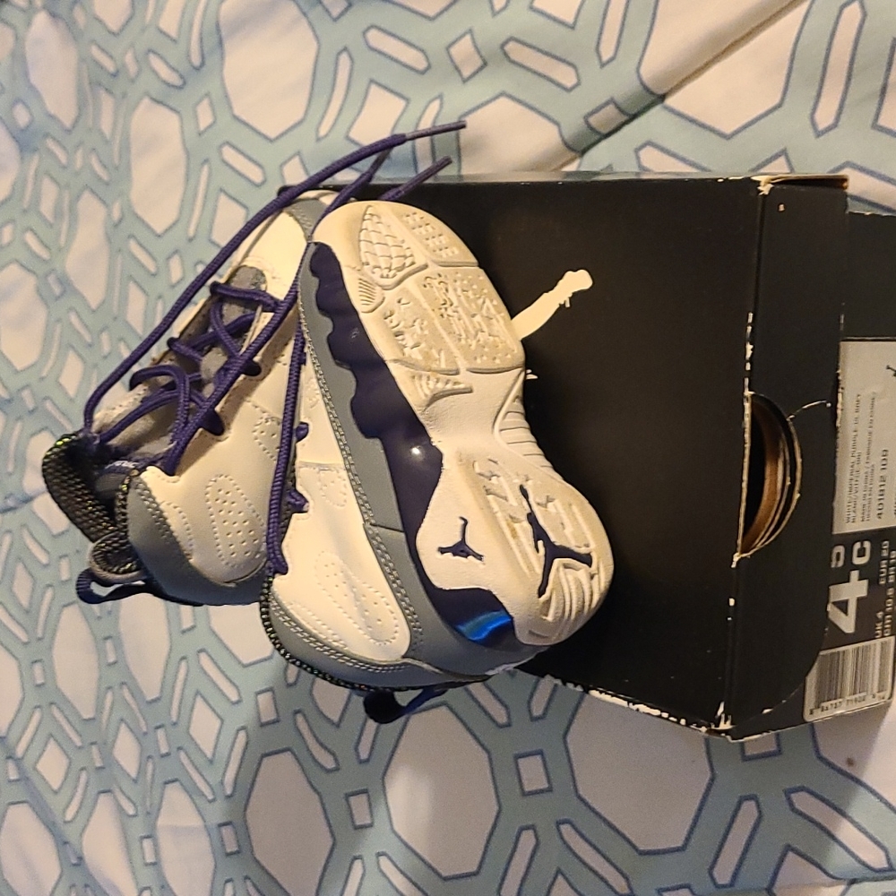 Jordan retro